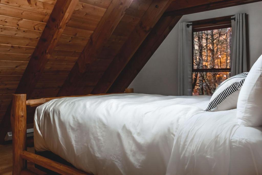 Deer Run Cabin At 36 North - Hot Tub Purlear Экстерьер фото