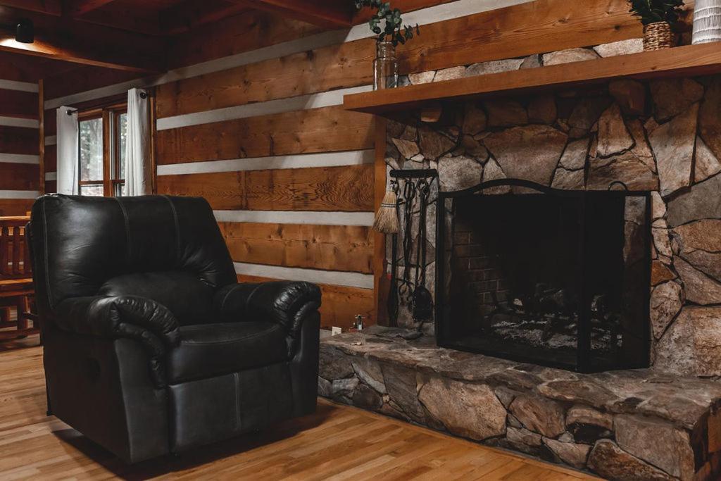 Deer Run Cabin At 36 North - Hot Tub Purlear Экстерьер фото